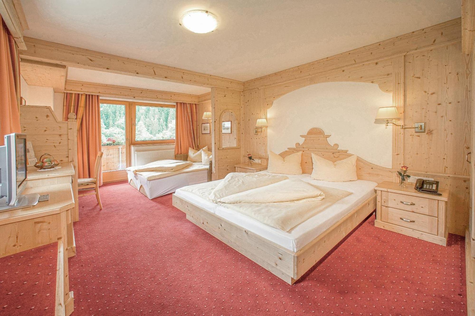 Alpenhotel Tirolerhof Gerlos Habitación foto